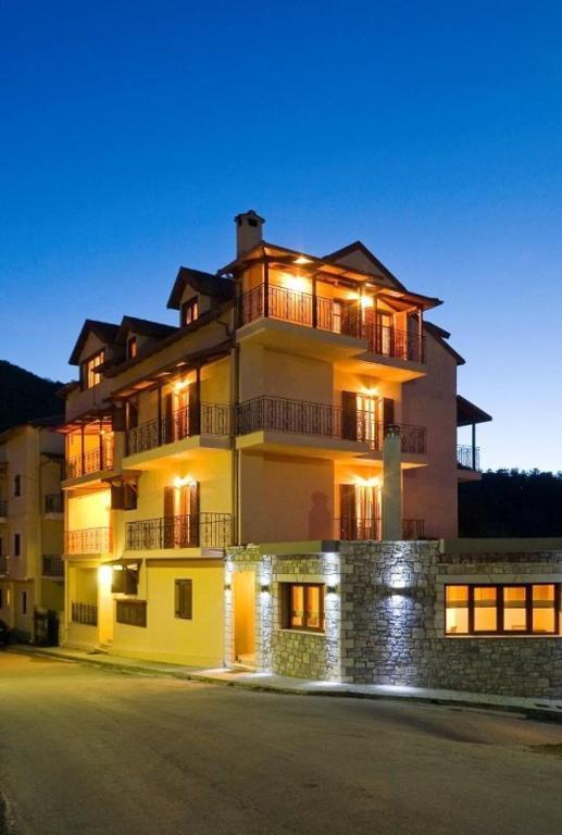 Hotel Krinides Kalavryta Exterior foto